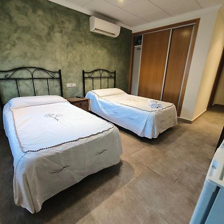 Ca' La Conchin Hotel Cortes de Pallas Bagian luar foto