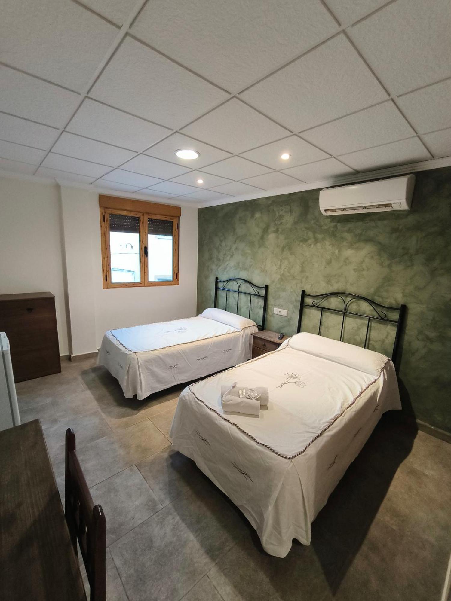 Ca' La Conchin Hotel Cortes de Pallas Bagian luar foto